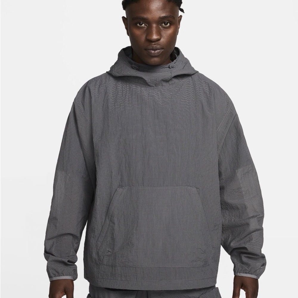 Nike Tech Pack XL Woven Mesh Hooded Lightweight Pullover FN2632-068 Gorpcore